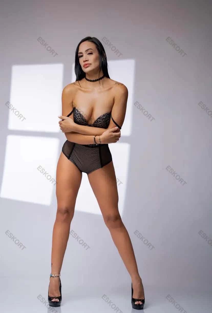 Мали