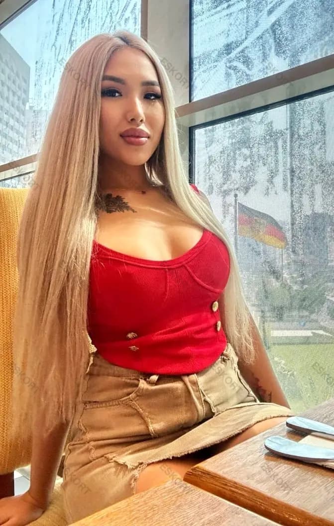 Аня