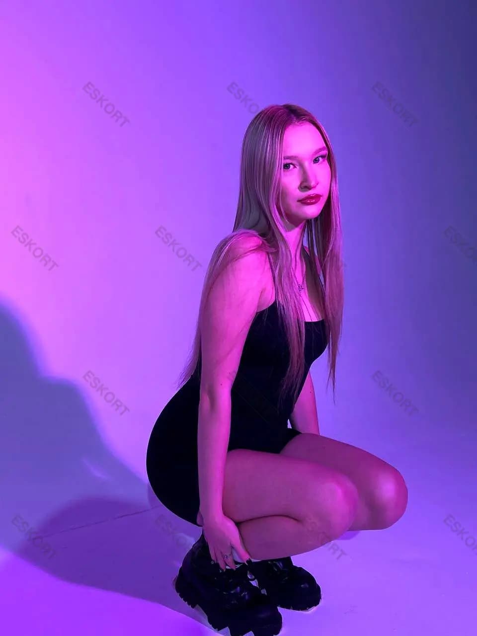Маша